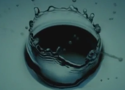 水滴落下